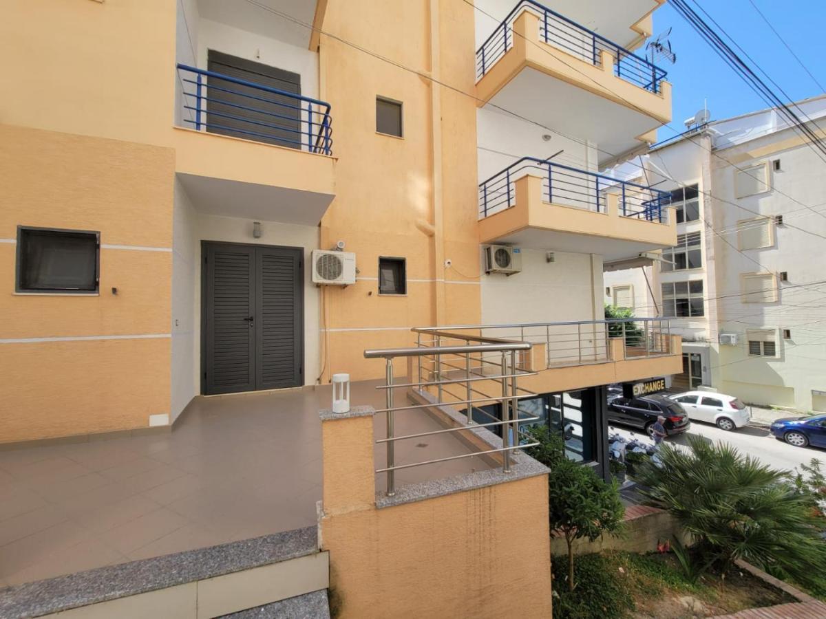 Amber Apartments Sarandë Exterior foto